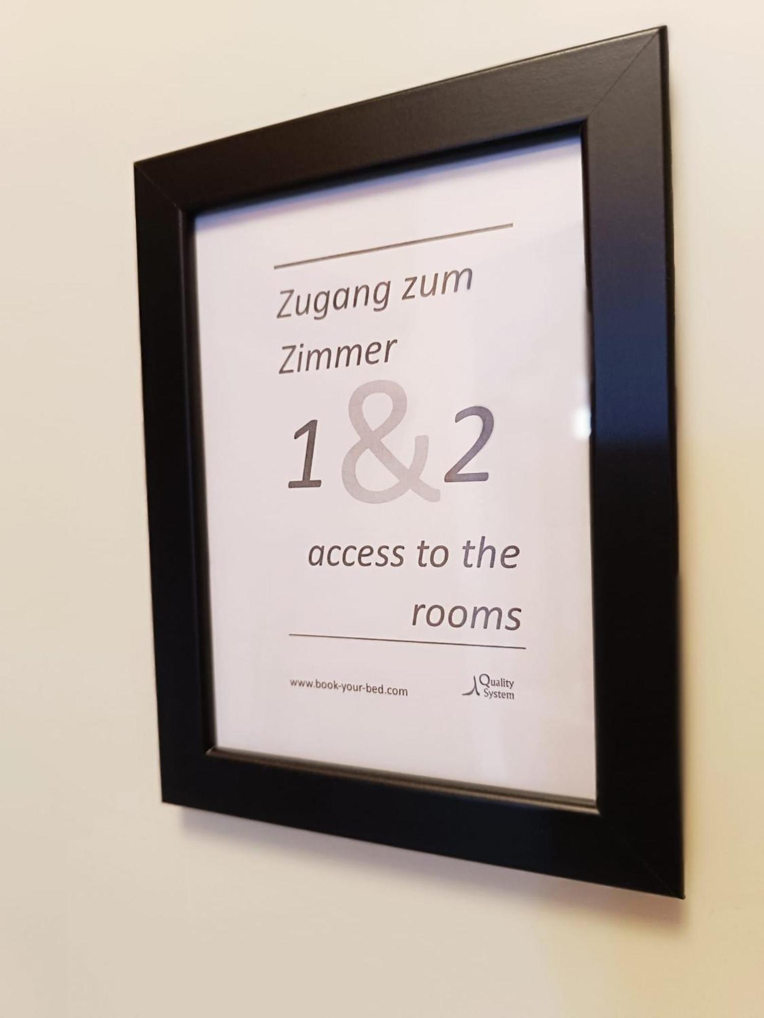 Schoenes Zimmer In Guter Lage In Aalen/Unterkochen Eksteriør bilde